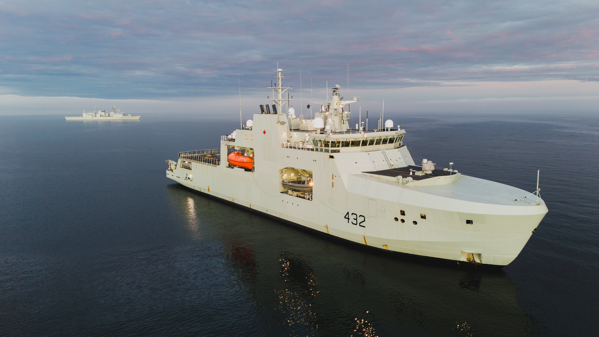 HMCS MAX BERNAYS