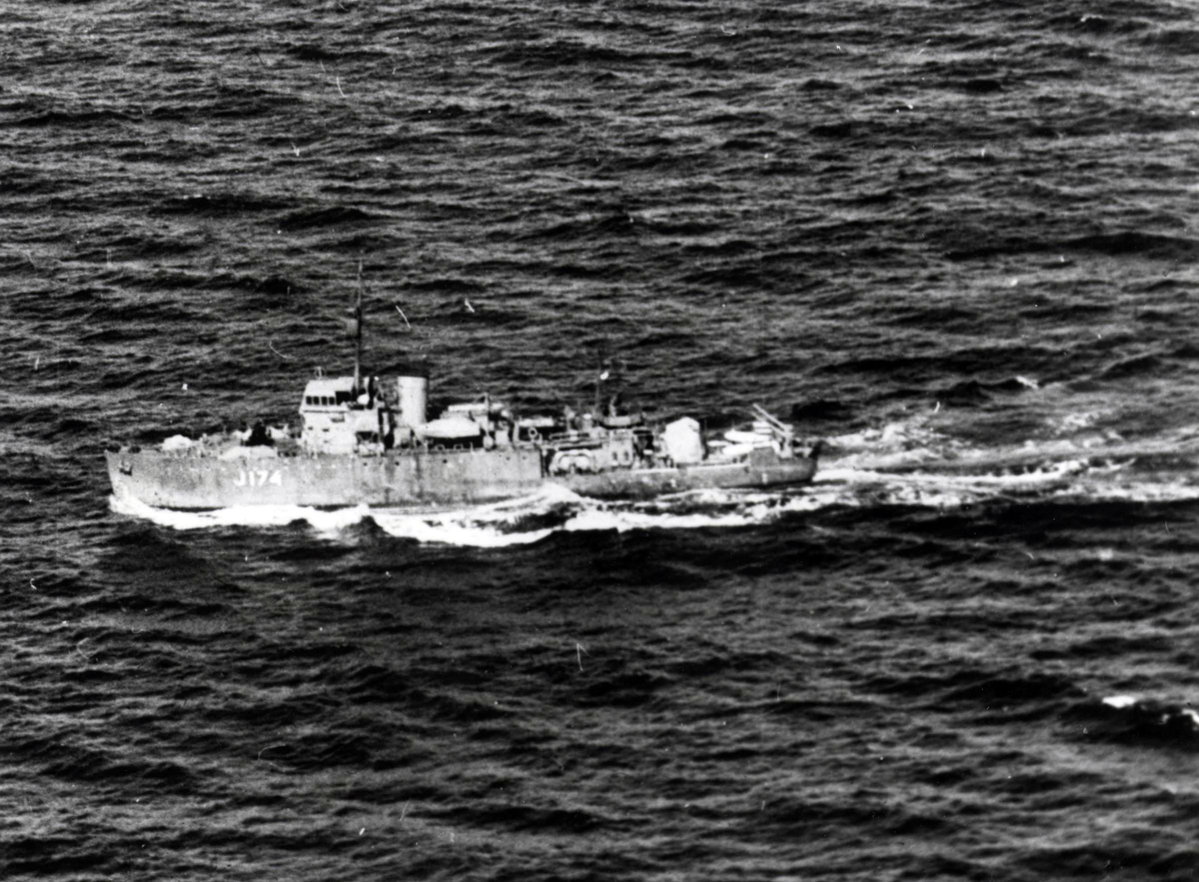 HMCS CLAYOQUOT
