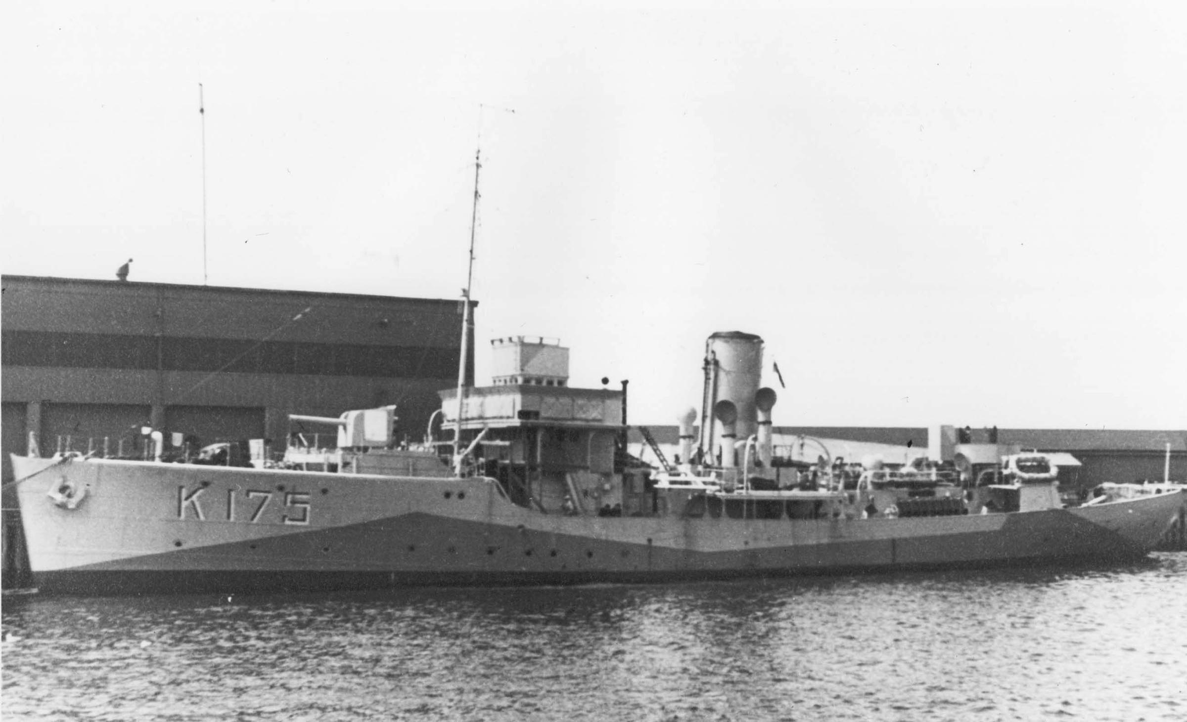 HMCS WETASKIWIN