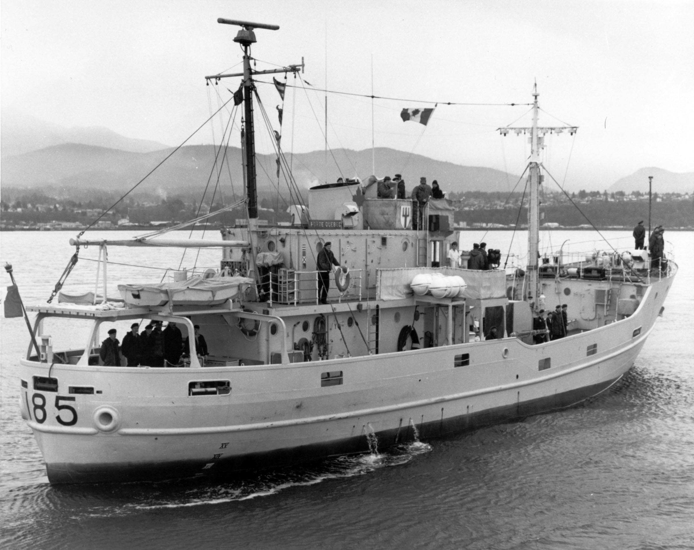 HMCS PORTE QUEBEC