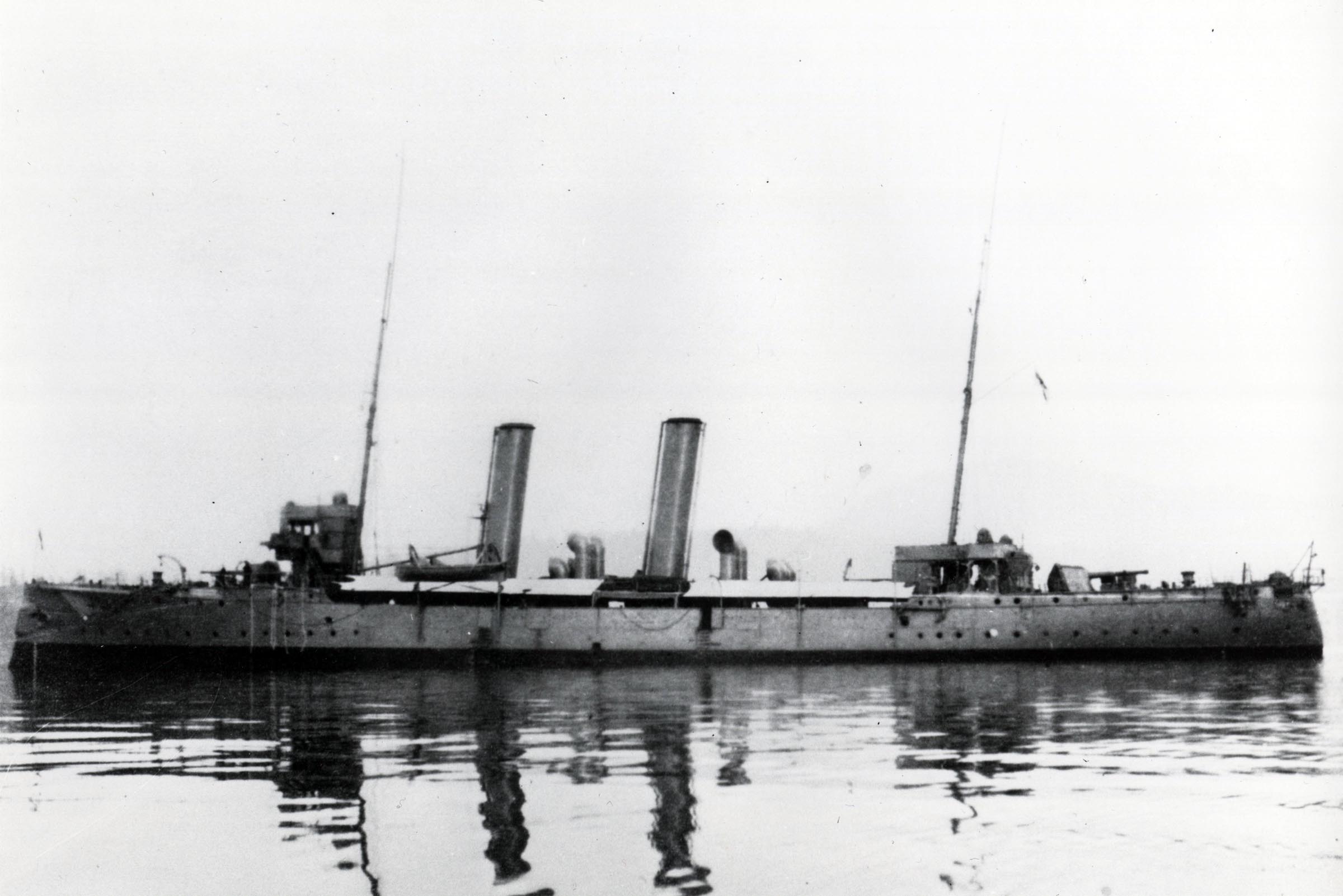 HMCS RAINBOW (1st)