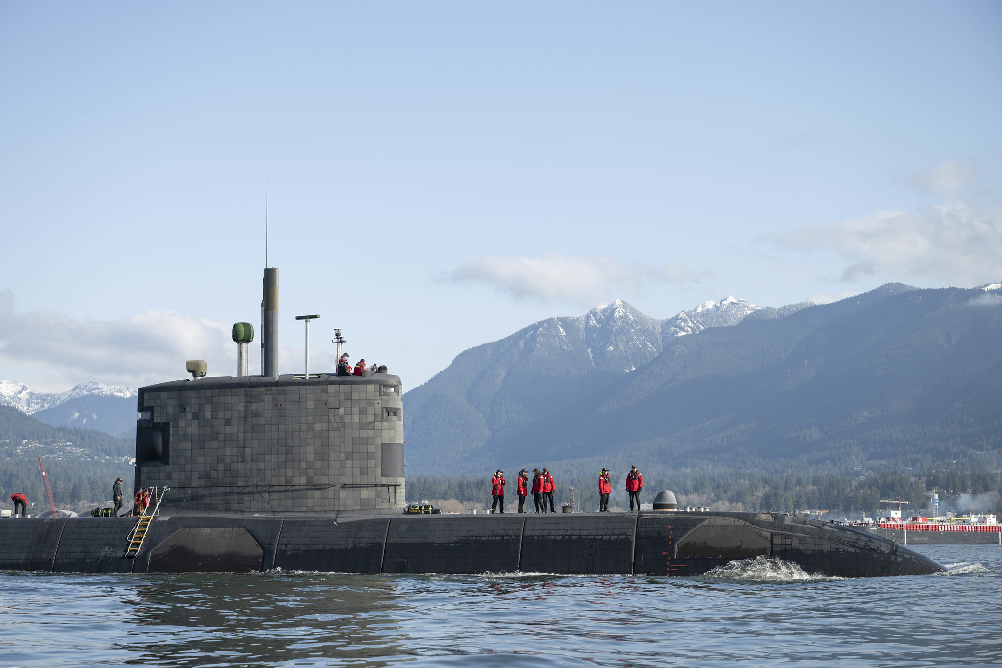 HMCS CORNERBROOK enters Vancouver Harbour as part of a Port Visit at Vancouver, BC on 03 April 2025. Photo Credit: Sailor 2nd Class Jordan Schilstra, MARPAC Imaging Services, Esquimalt, BC