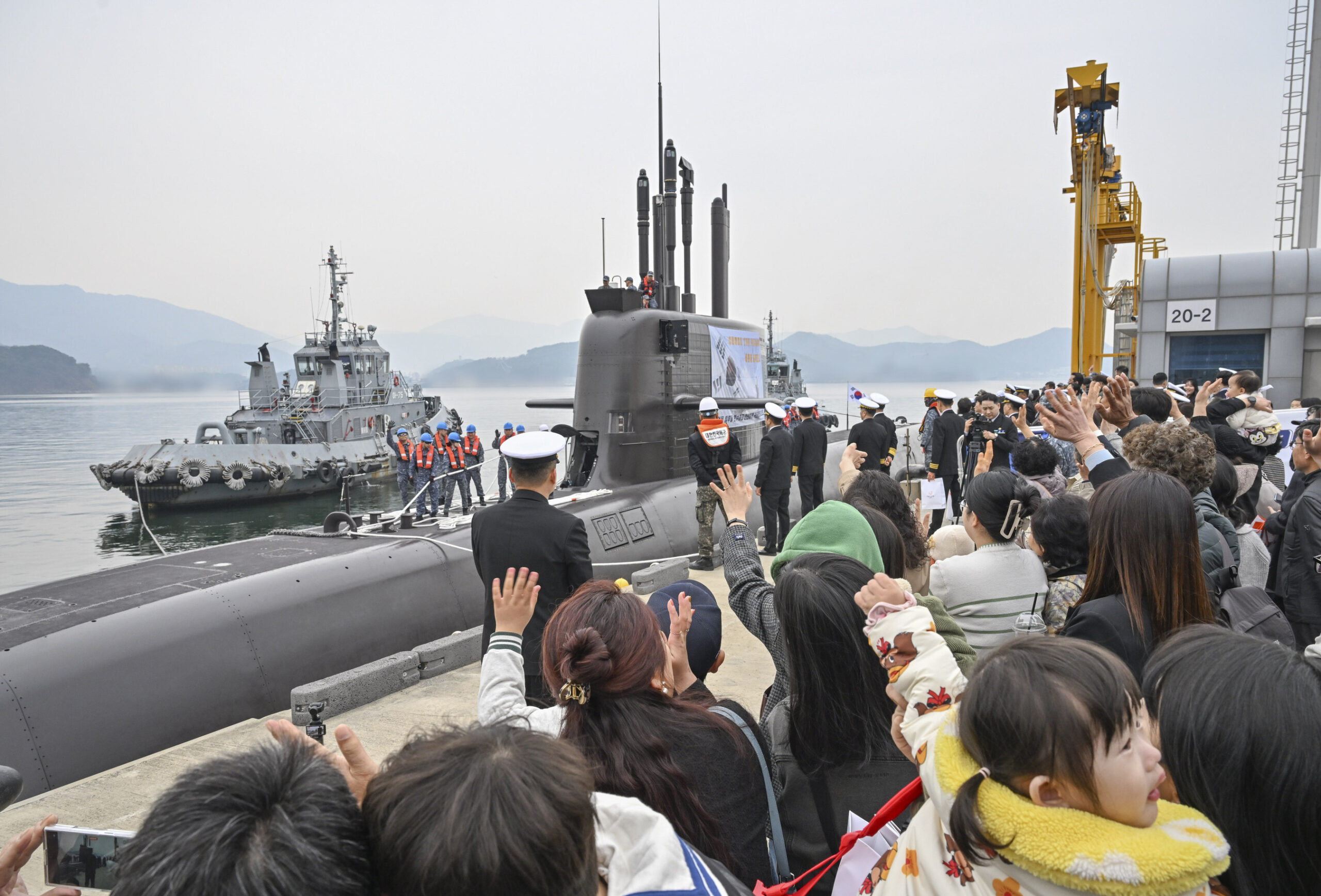 The Republic of Korea (ROK) Navy's Dosan Ahn Changho set sail from Jinhae Naval Base