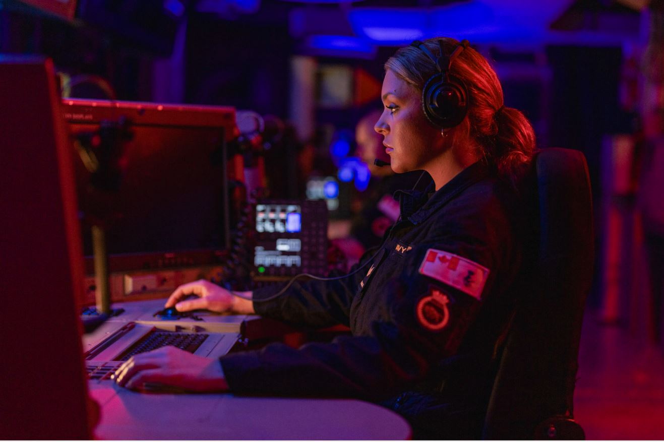 Naval Combat Information Operator