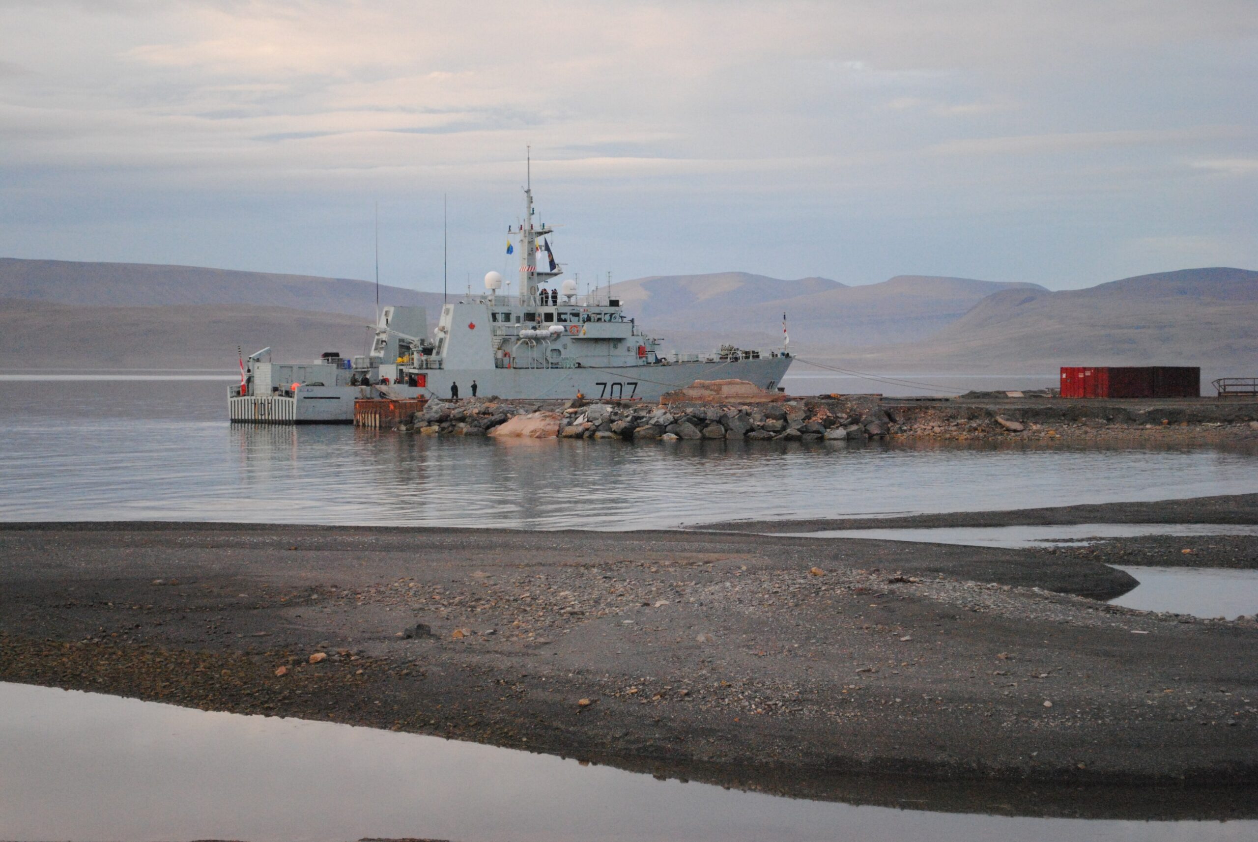 HMCS GOOSE BAY at Nanisivik, NU, 20 August 2010.